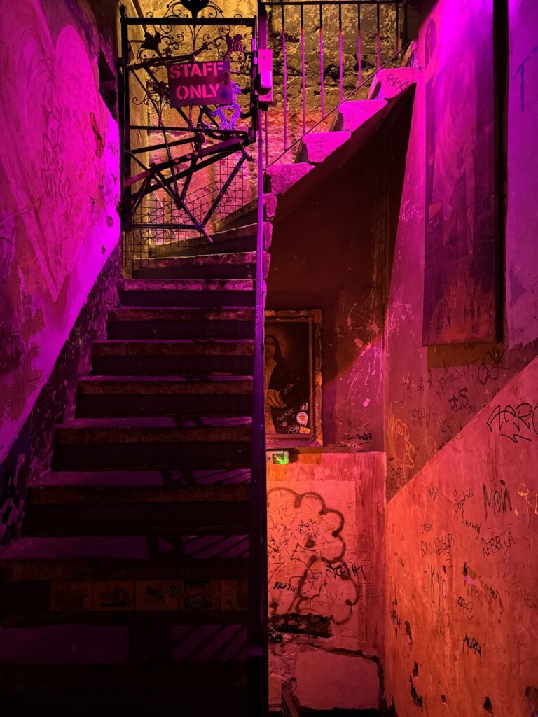 Ruin Bar